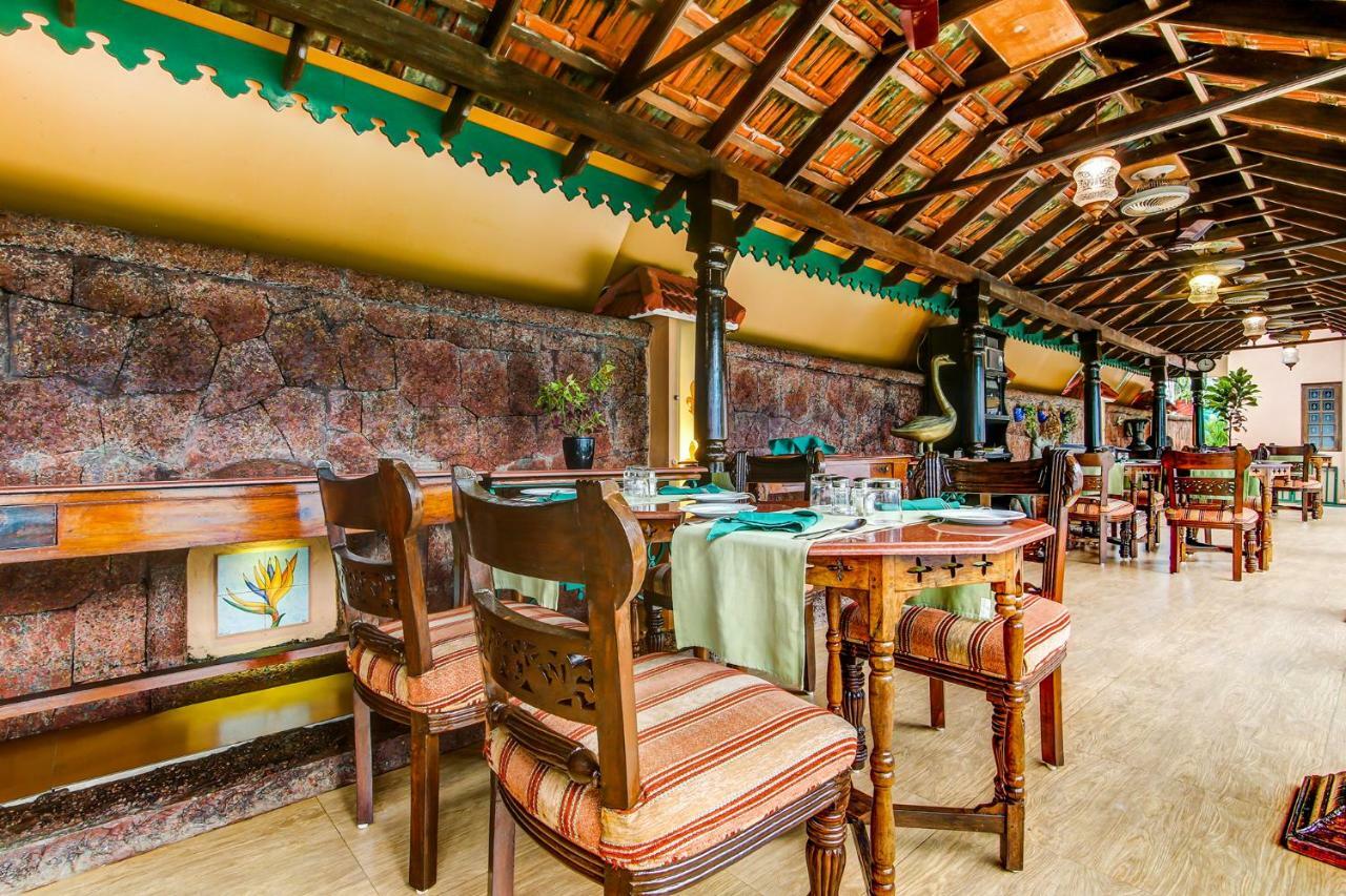 카사 세버리나 호텔 칼랑굿 외부 사진